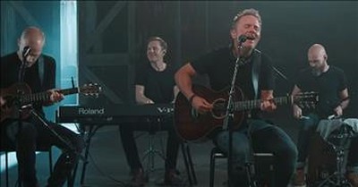 'Praise Him Forever' Chris Tomlin Performance At New Song Cafe 