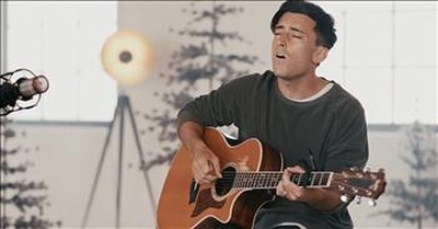 'Away In A Manger (Forever Amen)' Phil Wickham Acoustic Performance 