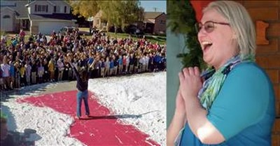 500 Students Surprise Teacher With A Christmas Miracle 