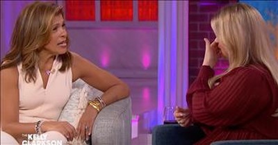 Kelly Clarkson Cries Over Hoda Kotb's Profound Motherhood Moment 