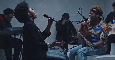 'Good And Loved' Travis Greene Live Performance