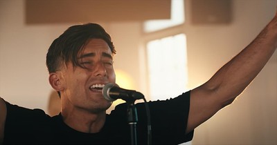 'Battle Belongs' Phil Wickham Official Music Video