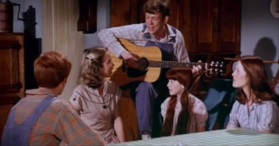 Classic Clip Of The Waltons Singing 'I'll Fly Away'