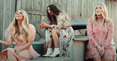 3 Women Sing Dolly Parton Medley With All Our Favorite Songs