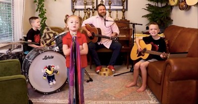 Family Band Sings 'How Sweet It Is (To Be Loved By You)'