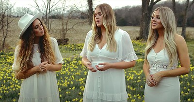Trio Of Women Sing 'Because He Lives / Redeemer' Medley