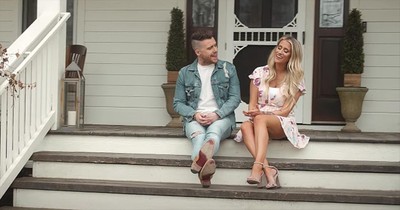 Husband And Wife Sing 'Always On My Mind' Duet From Willie Nelson 