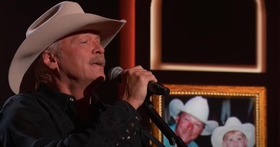 Alan Jackson Belts Out 'Drive' And 'My Baby' In 2021 ACM Award Powerhouse  Performance