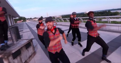 Derek Hough Honors Dick Van Dyke With 'Step In Time' Dance Number