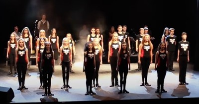 Irish Dancers Perform Mesmerizing A Cappella Routine