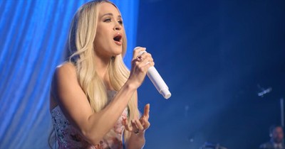 'Because He Lives' Carrie Underwood Sings Classic Hymn