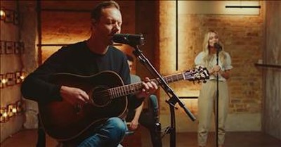 'Hope Of The Ages' Hillsong Worship Acoustic Performance 