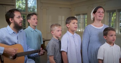 Family Band Sings 'Is He Worthy?' From Chris Tomlin