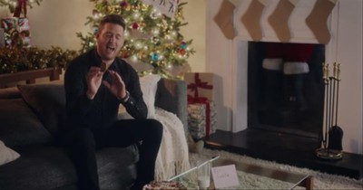 'Let It Snow' Michael Bublé Official Music Video