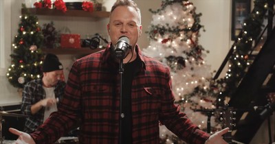 'Come On Christmas' Matthew West Official Music Video
