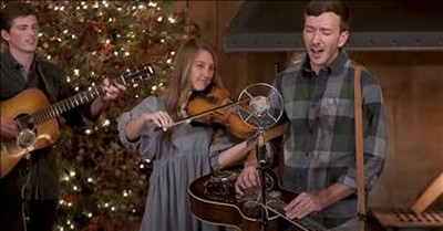 'Have Yourself A Merry Little Christmas' Bluegrass Family Band Sings Holiday Classic 