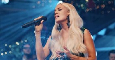Carrie Underwood Sings 'Have Yourself A Merry Little Christmas' 