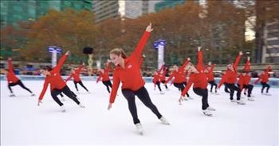 Synchronized Skaters Christmas Routine To 'Walking In A Winter Wonderland' 