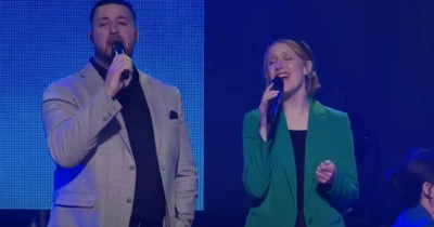 'Because He Lives' Live Performance From The Collingsworth Family