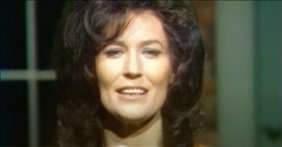 'In The Sweet By And By' Loretta Lynn Classic Performance 
