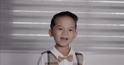 Little Boy Sings Precious Version Of “He Looked Beyond My Fault and Saw My Need” 