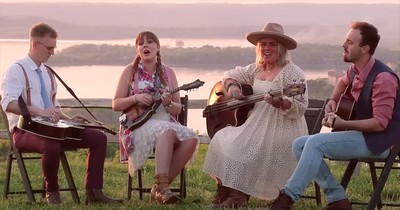 Southern Raised Bluegrass Performs 'When You Say Nothing At All'