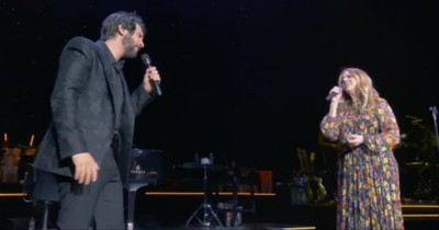 Josh Groban And Rita Wilson Sing 'Songbird' Duet