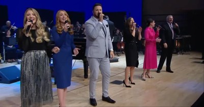 'Great Big Hands Of Jesus' Live From The Collingsworth Family