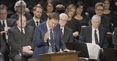 “The Man on the Middle Cross” Powerful Sermon From Alistair Begg 