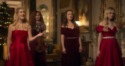 'The Toys' Waltz' Christmas Song by Celtic Woman