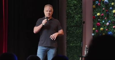 Comedian Explains Why You Don’t Argue with The Elderly