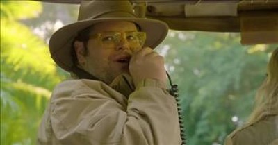 Actor Josh Gad Hilariously Skippers The Jungle Cruise At Walt Disney World 