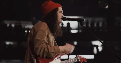 ‘Another Glimpse’ Passion and Sean Curran Live Performance