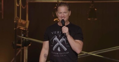 Tim Hawkins Hilariously Recalls Growing Up With Generic Groceries