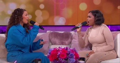 Jennifer Hudson and Tori Kelly Sing ‘Hallelujah’ Duet