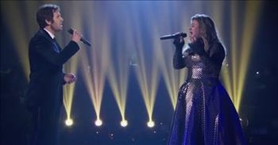 Josh Groban  Kelly Clarkson Sing ‘All I Ask Of You’ Duet 