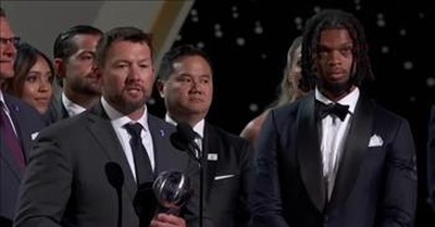 ‘By The Grace Of God’ Damar Hamlin Cries Awarding Bills Training Staff At ESPYs 