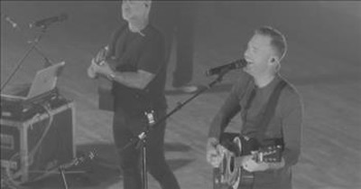 ‘No Longer Slaves’ Live From Bethel Music, The McClures And Amanda Cook 