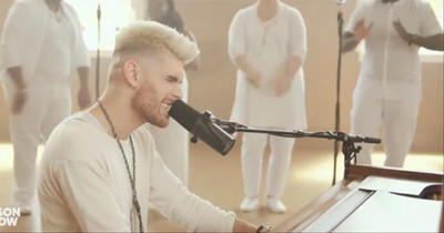 Colton Dixon Performs 'My Light' On Daytime Talk Show