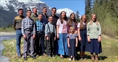 Singing Family Performs ‘Be Still My Soul’ 
