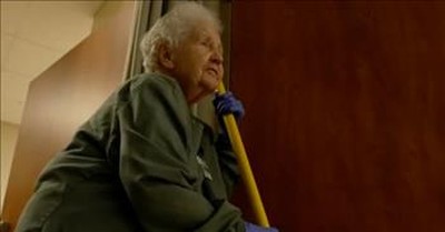 85-Year-Old Works Her ‘Dream’ Job Cleaning Rooms At the Hospital 