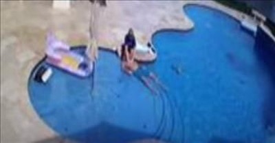 12-year-old rescues man drowning in pool - Good Morning America