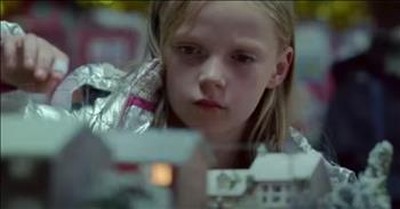 Heartbreaking Christmas Ad Shows Young Girl Wishing For A Safe Home For The Holidays 