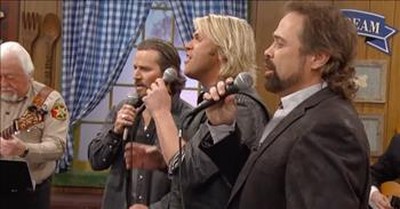 The Texas Tenors Sing ‘Amazing Grace’ At Larry’s Country Diner 