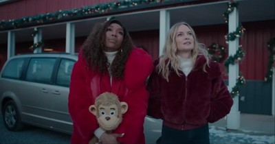 'Best.Christmas.Ever!' Official Movie Trailer For Netflix Holiday Film