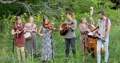 Bluegrass Family Band Performs 'Shenandoah' 