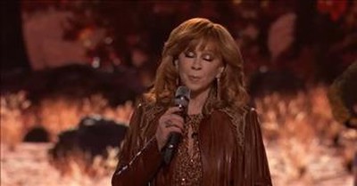 Reba McEntire Stuns With ‘Seven Minutes In Heaven’ Performance On The Voice 