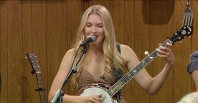 Glen Campbell’s Daughter, Ashley Campbell, Sweet Performance Of ‘Pancho And Lefty’ 
