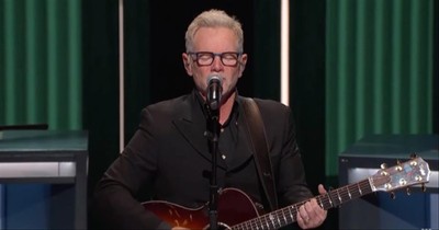 Steven Curtis Chapman ‘Living Color’ Moving Performance At Grand Ole Opry