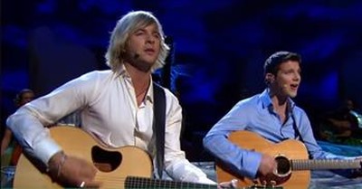 Celtic Thunder 'Sound Of Silence' Performance Lyric Video - More Music